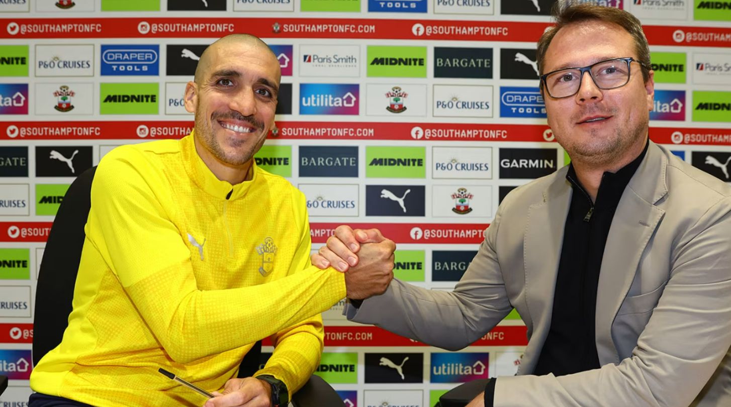 Oficial: O meio-campista espanhol Romeu retorna ao Southampton sem visto e assinado até o final da temporada