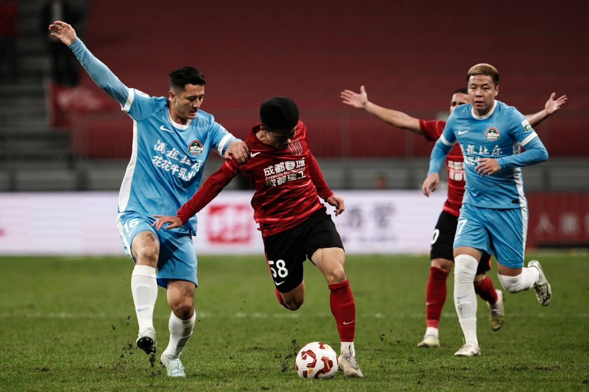 Ma Dexing: Uma temporada de trabalho duro em Chengdu Chengdu foi arruinada por dois erros de julgamento. Com quem posso falar para obter explicações?