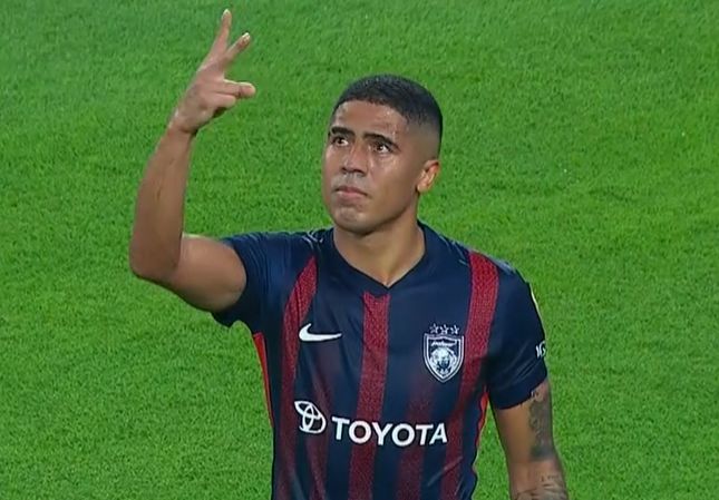 Quão feroz é o oponente de Shenhua? Johor venceu todas as 9 partidas do campeonato, marcando 48 gols e mantendo 8 jogos sem sofrer golos