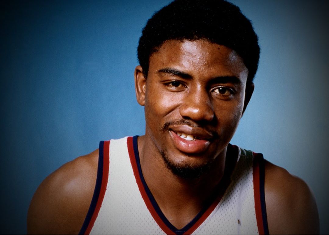 Viola Official: Condolências ao pai de Richardson, ex-armador da NBA Michael