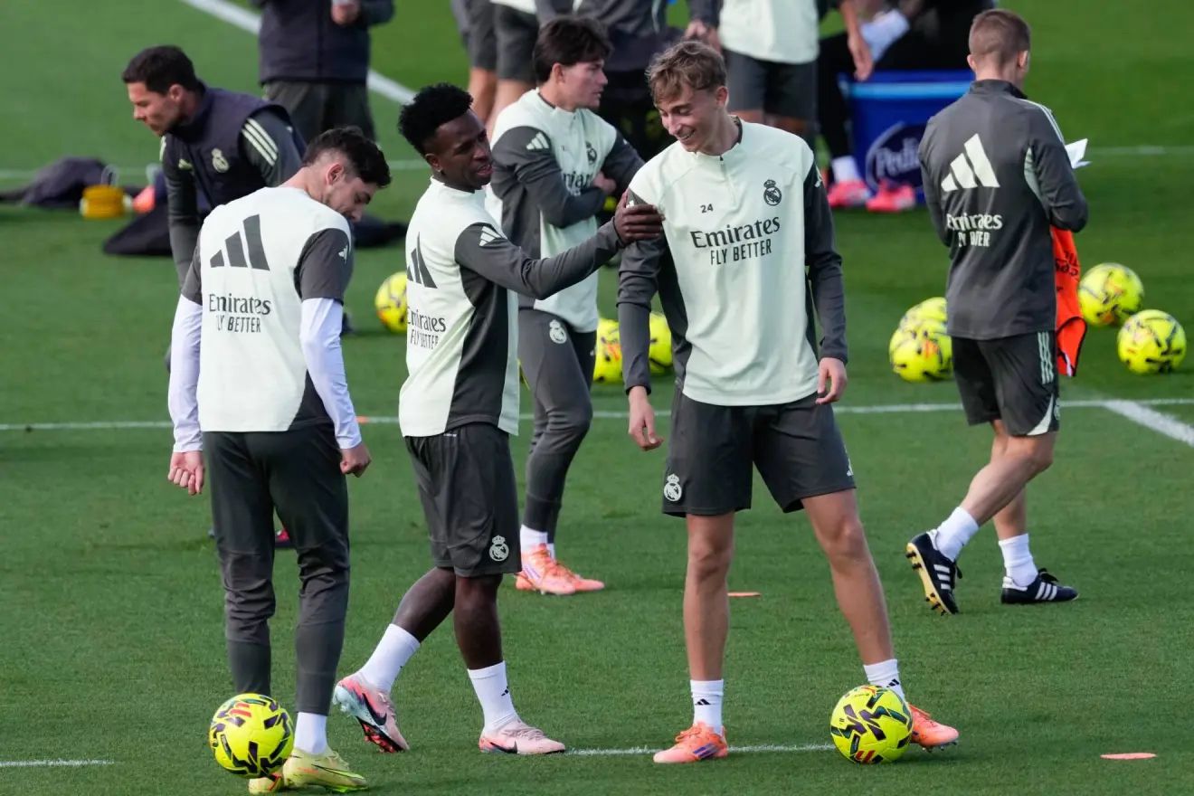 Huizen: Quero participar da Copa do Mundo e vencê-la. Os relatos sobre Yamal são demasiado exagerados.