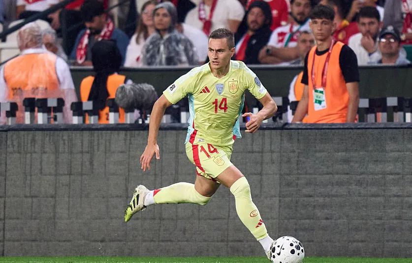 Substitua Yamal! Oficial: De Frutos, meio-campista do Rayo Vallecano, selecionado para a atual seleção espanhola