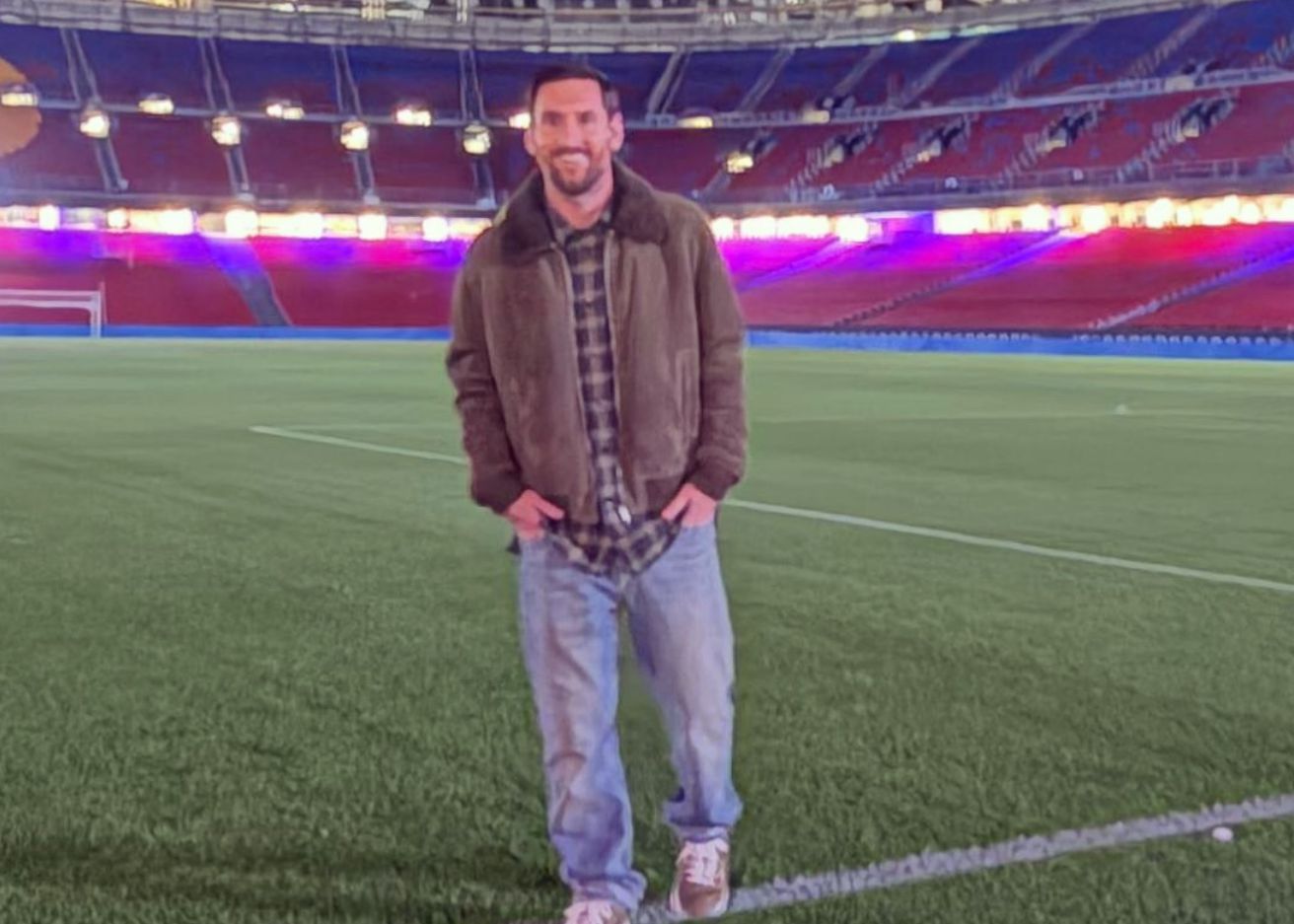 Mídia ocidental: A visita de Messi ao Camp Nou não tem intenção de afetar a eleição do Barcelona, com base em seu amor pelos Vermelhos e Azuis