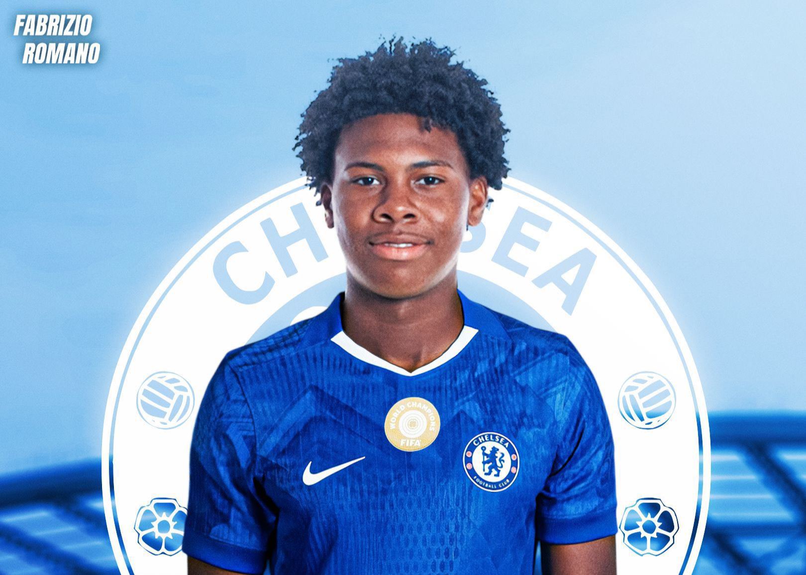 aqui vamos nós! Romano: Chelsea contrata o zagueiro equatoriano Ordonez, de 16 anos