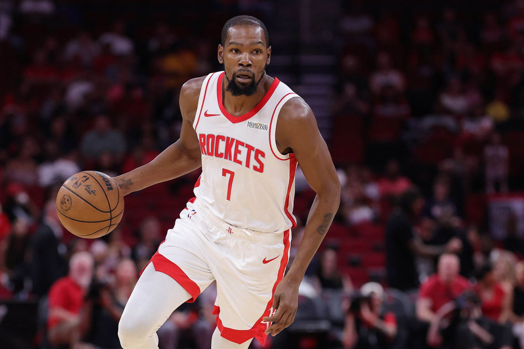 Durant marcou 16 pontos no primeiro quarto, marcando pelo menos 16 pontos no primeiro quarto pela 21ª vez em sua carreira.