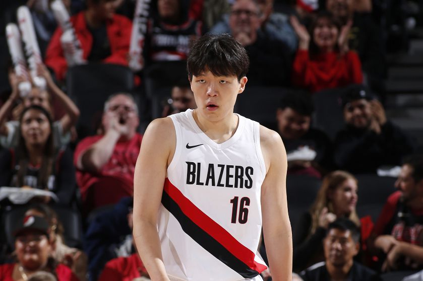 Blogger: Os Trail Blazers farão cinco jogos consecutivos fora de casa, e Yang Hansen acompanhará o time no jogo fora de casa.