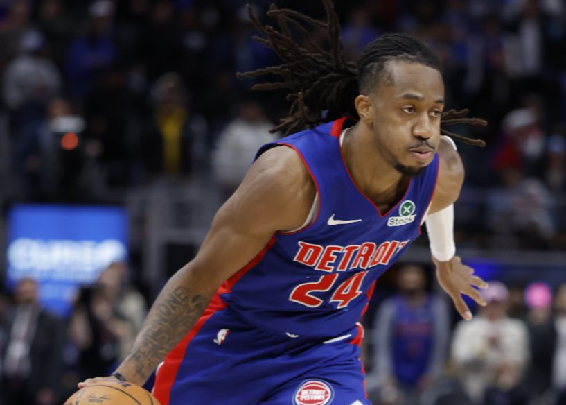 Pistão encontra tesouro! Jenkins teve média de 21+6+7,5 nos últimos 2 jogos e empatou absoluto em três pontos