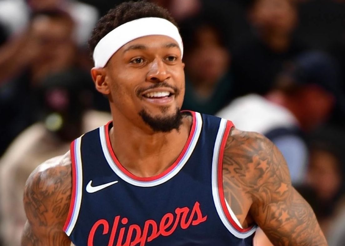 Após assinar salário máximo de 251 milhões, Bill perdeu 66% dos jogos e ganhou 176 milhões