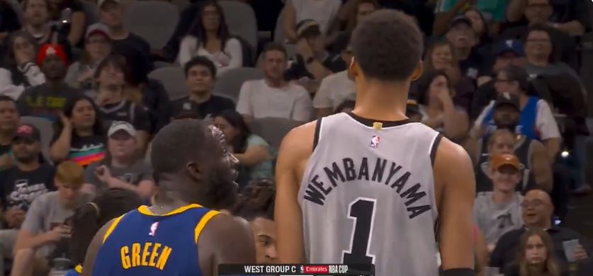 Wen Ban Tan e Contraponto Verde: Às vezes, quando outras pessoas dizem algo para você, você tem que responder de acordo