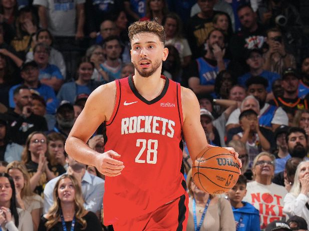 Perdeu o primeiro triplo-duplo da temporada! Shin Kyung marcou 25 pontos, 10 rebotes e 9 assistências