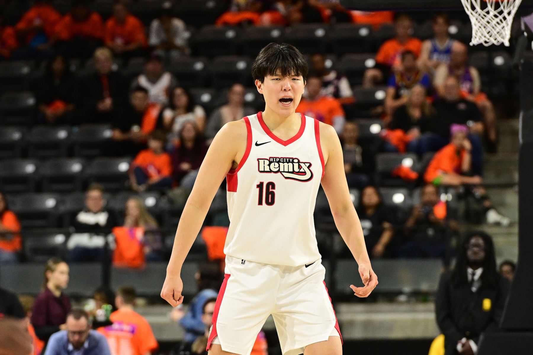 Repórter dos EUA: Yang Hansen retornará a Portland para se juntar à equipe depois que os Trail Blazers encerrarem sua viagem