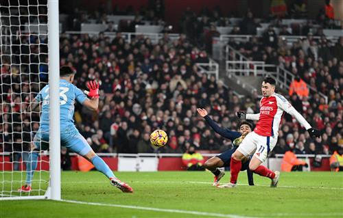 Arsenal x Aston Villa