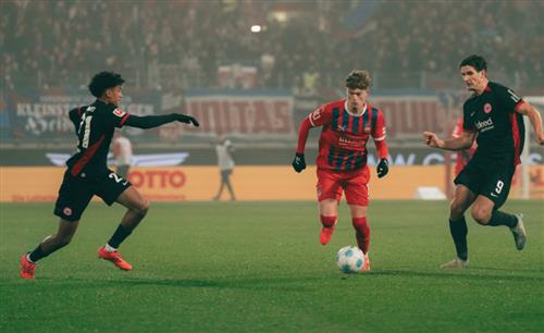 Heidenheim x Eintracht Frankfurt