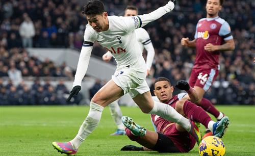 Aston Villa x Tottenham Hotspur